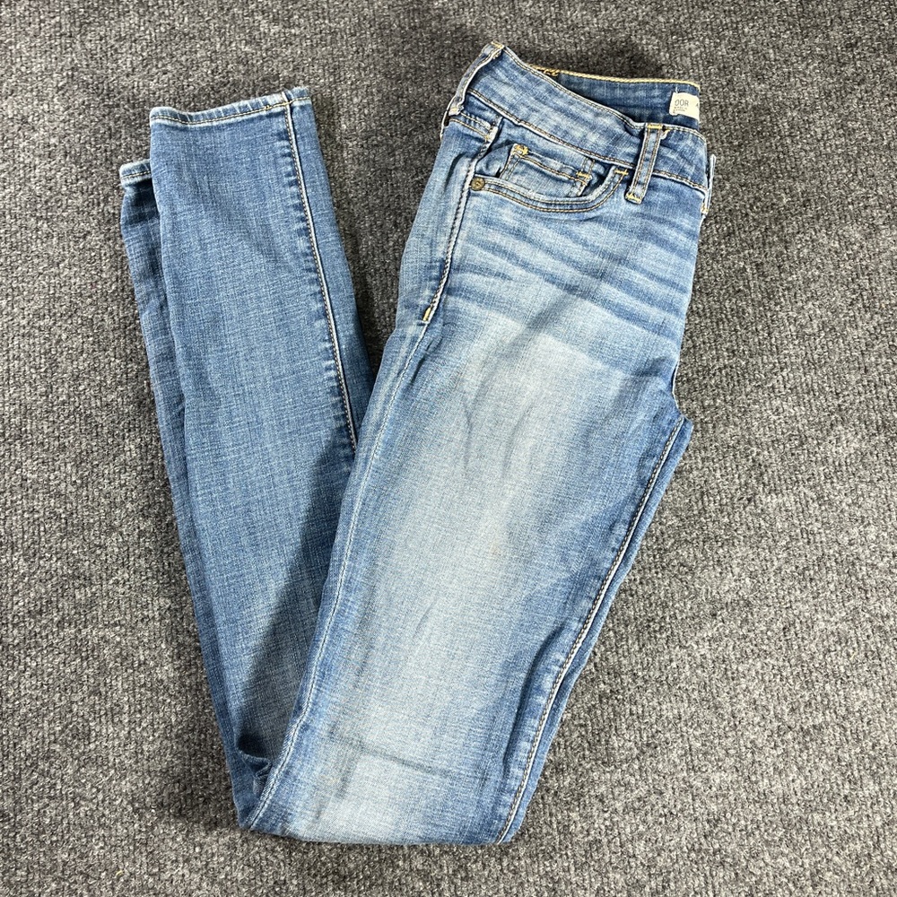 * Abercrombie & Fitch Junior’s Light Washed Skinny Jeans Sz 00R